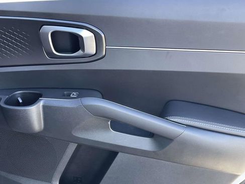 New 2026 Kia Sorento LX image 16