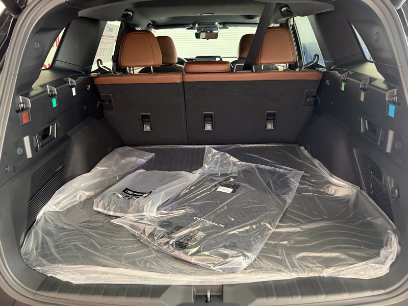 New 2026 Subaru Outback Touring XT AWD/4WD image 8