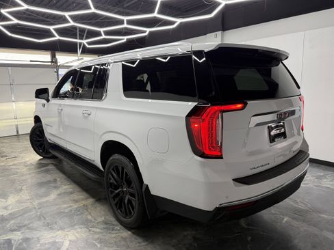 Used 2023 GMC Yukon XL Denali w/ LPO, Floor Liner Package AWD/4WD image 3