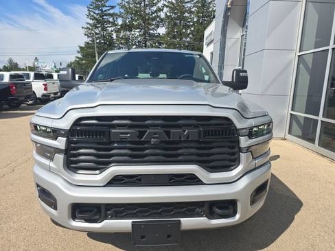 Used 2026 RAM 2500 Big Horn AWD/4WD image 2