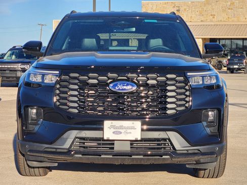 New 2026 Ford Explorer ST-Line w/ ST-Line Street Pack image 6