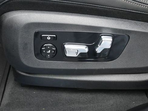 New 2026 BMW X7 xDrive40i w/ Executive Package image 20