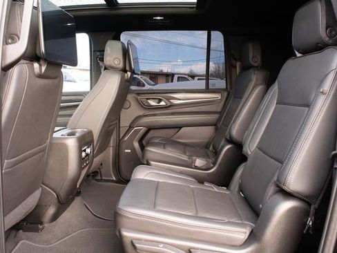 Used 2021 GMC Yukon XL Denali w/ Denali Ultimate Package image 21