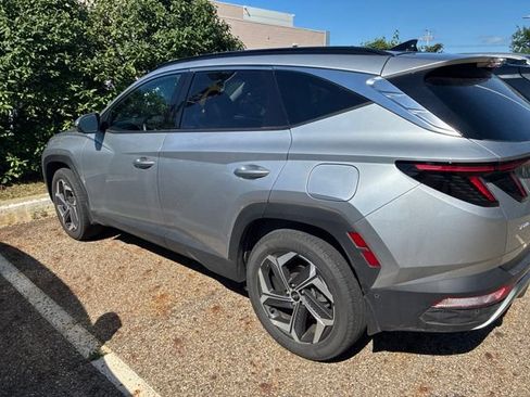 Certified 2024 Hyundai Tucson Limited AWD/4WD image 2