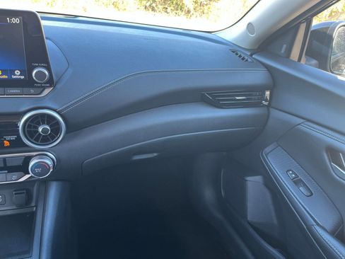 Used 2025 Nissan Sentra SV image 30