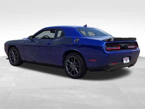 Used 2022 Dodge Challenger GT w/ Blacktop Package AWD/4WD image 8