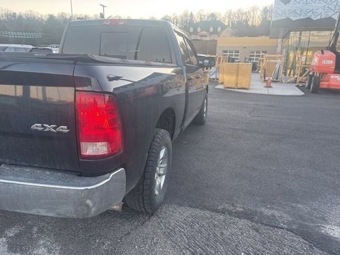 Used 2014 RAM 1500 Classic SLT image 9