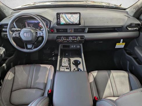 New 2025 Honda Pilot Black Edition image 15