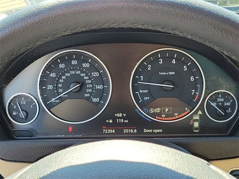 Used 2017 BMW 320i Sedan image 26