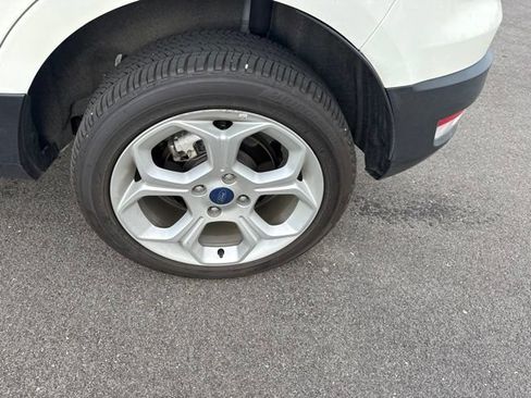 Certified 2022 Ford EcoSport SE w/ SE Convenience Package AWD/4WD image 8