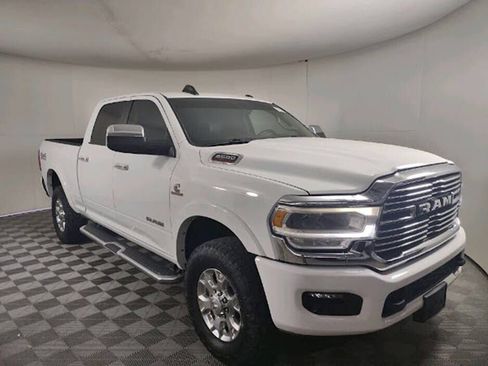 Used 2022 RAM 2500 Laramie image 5
