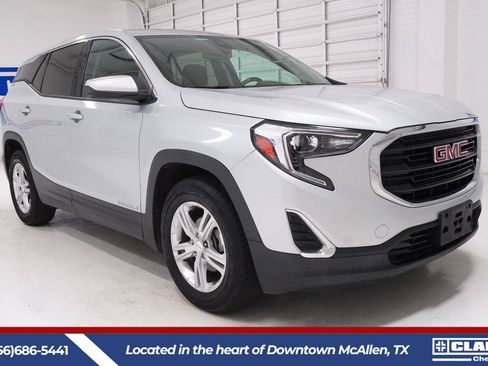 Used 2020 GMC Terrain SLE FWD image 3