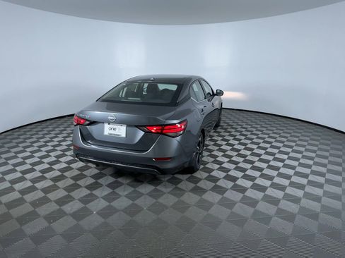 New 2025 Nissan Sentra SV image 8