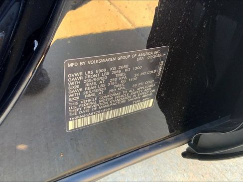 Used 2026 Volkswagen Atlas SE AWD/4WD image 8