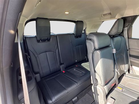 Used 2024 INFINITI QX60 Luxe image 25