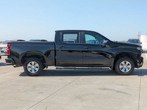 Used 2022 Chevrolet Silverado 1500 LT image 4