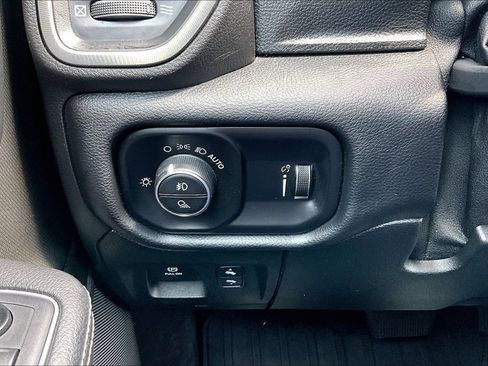Used 2020 RAM 1500 Rebel w/ Rebel Level 2 Equipment Group AWD/4WD image 16