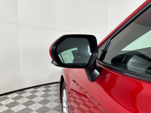 Used 2025 Toyota Camry LE image 20