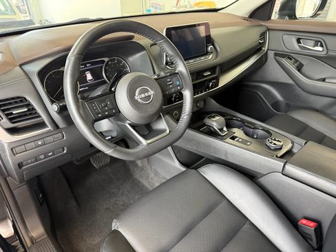 Used 2023 Nissan Rogue SV w/ SV Premium B Package AWD/4WD image 15