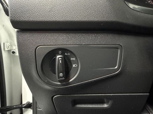 Used 2019 Volkswagen Tiguan S w/ Driver Assistance Package image 15