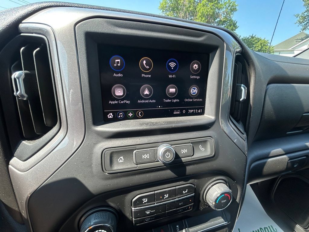 Used 2020 Chevrolet Silverado 1500 Custom Trail Boss w/ Custom Convenience Package AWD/4WD image 21