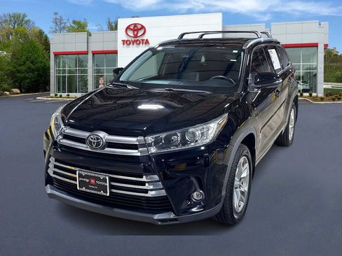 Used 2019 Toyota Highlander Limited AWD/4WD image 1