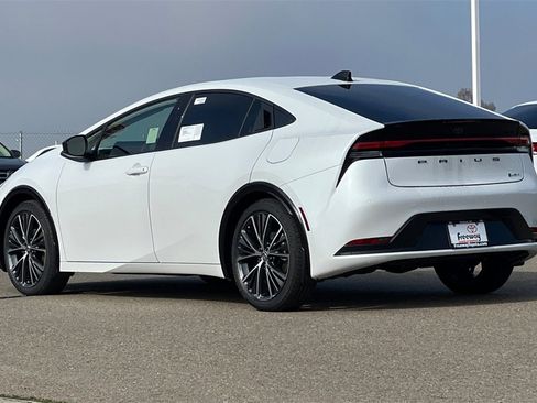 New 2026 Toyota Prius XLE image 6