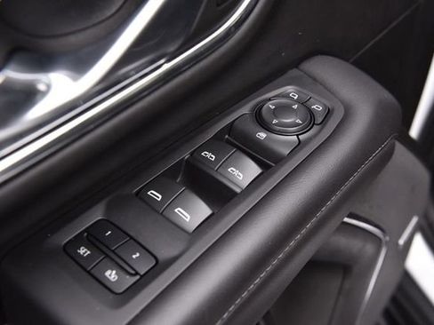 Used 2024 Chevrolet Tahoe LT image 8