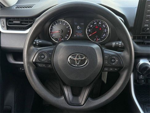 Used 2020 Toyota RAV4 LE image 13