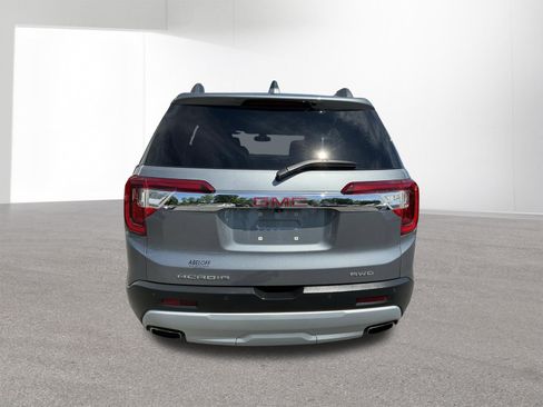 Used 2021 GMC Acadia SLT w/ LPO, Floor Liner Package AWD/4WD image 4
