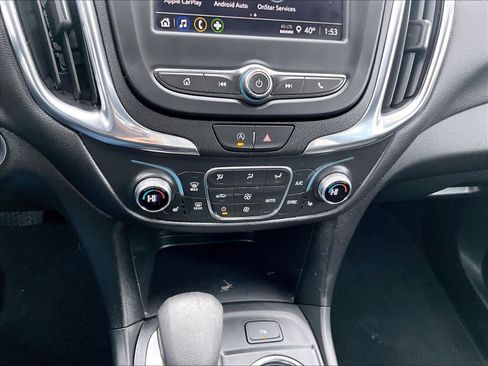 Used 2023 Chevrolet Equinox LT image 26