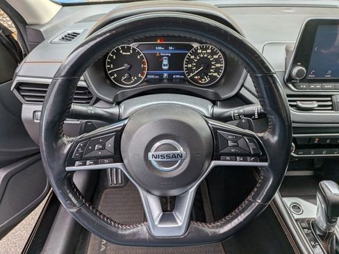 Used 2019 Nissan Altima 2.5 SR image 13