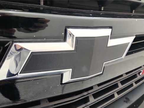 Used 2020 Chevrolet Silverado 1500 LT Trail Boss image 16