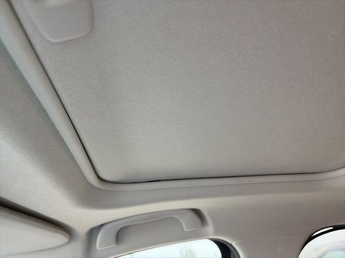 Used 2015 MAZDA CX-5 Touring w/ Bose/Moonroof Package FWD image 5