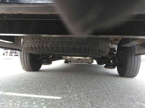 Used 2022 Ford E-Transit 148 High Roof Extended w/ Load Area Protection Package image 12