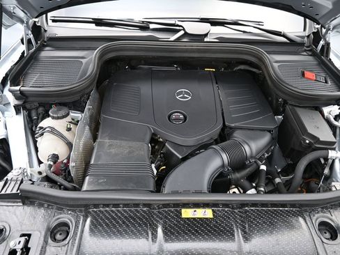 Used 2025 Mercedes-Benz GLE 450e 4MATIC image 31