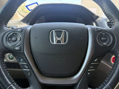 Used 2017 Honda Pilot EX-L image 8