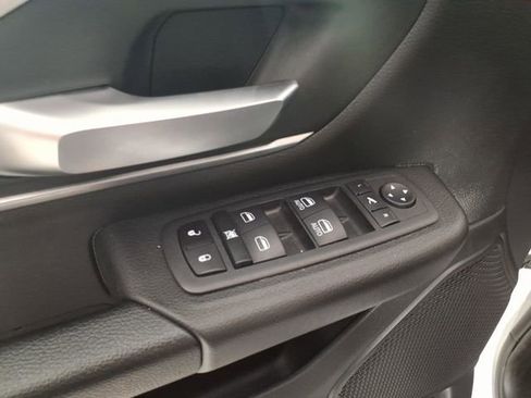 Used 2023 RAM 1500 Big Horn AWD/4WD image 14