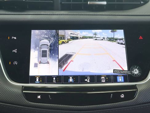 New 2026 Cadillac XT5 Premium Luxury w/ Driver Assist Package AWD/4WD image 23