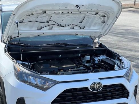 Used 2019 Toyota RAV4 LE image 42