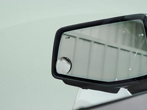 Used 2025 GMC Sierra 1500 AT4 image 41