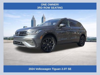 Used 2024 Volkswagen Tiguan SE