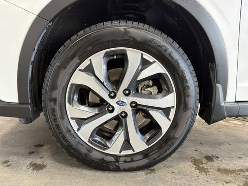 Used 2020 Subaru Outback Touring XT image 2