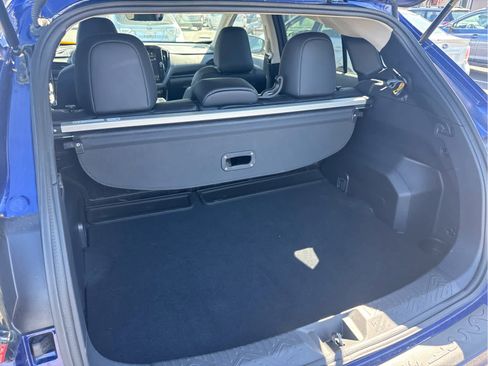 Used 2025 Subaru Crosstrek 2.5i Limited image 9