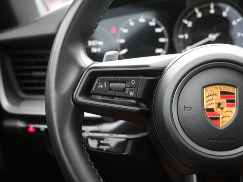 Used 2020 Porsche 911 Carrera S RWD image 20