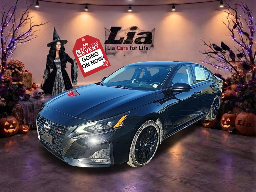 Certified 2023 Nissan Altima 2.5 SR FWD image 8