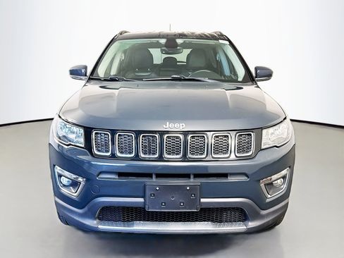 Used 2017 Jeep Compass Limited image 2