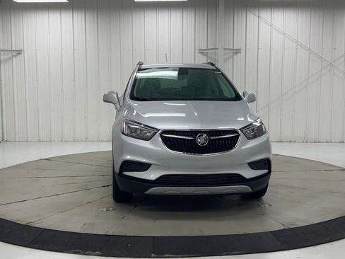 Used 2022 Buick Encore Preferred w/ Safety Package image 3