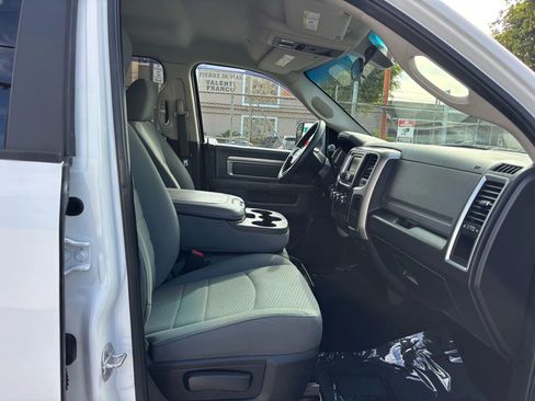 Used 2018 RAM 3500 SLT image 13