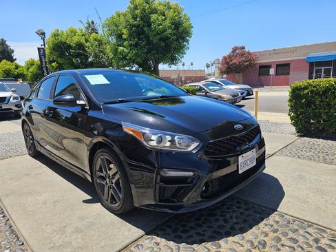 Used 2021 Kia Forte GT-Line FWD image 3